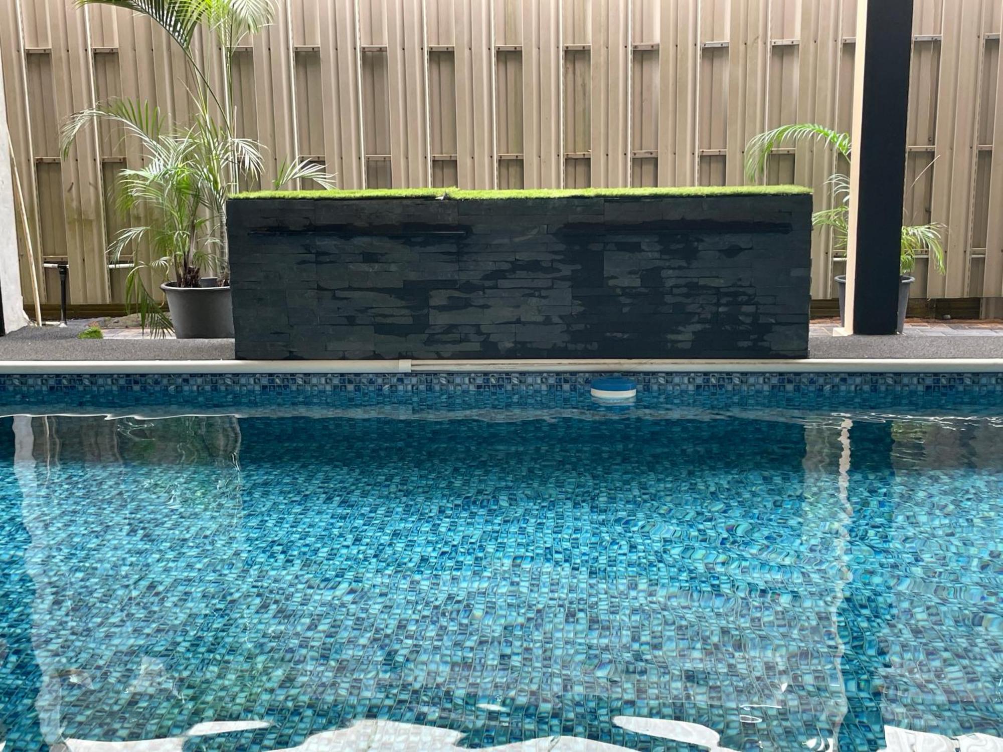 101 Suites باراماريبو المظهر الخارجي الصورة